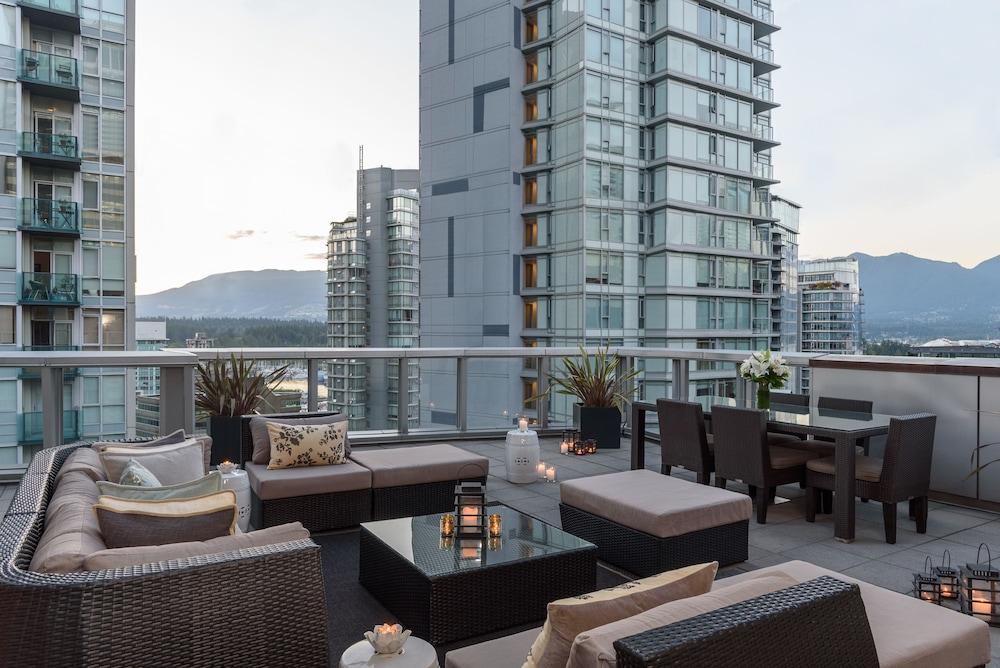 Loden Vancouver Luaran gambar